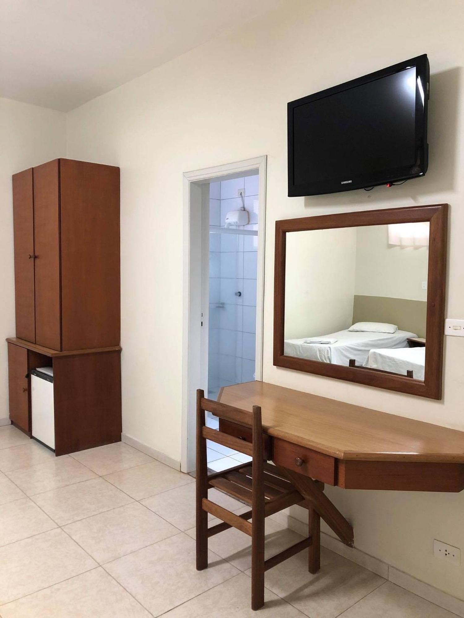 Regio Plaza Hotel Ourinhos Eksteriør billede