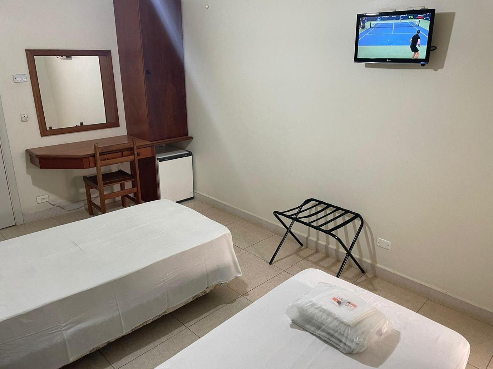 Regio Plaza Hotel Ourinhos Eksteriør billede