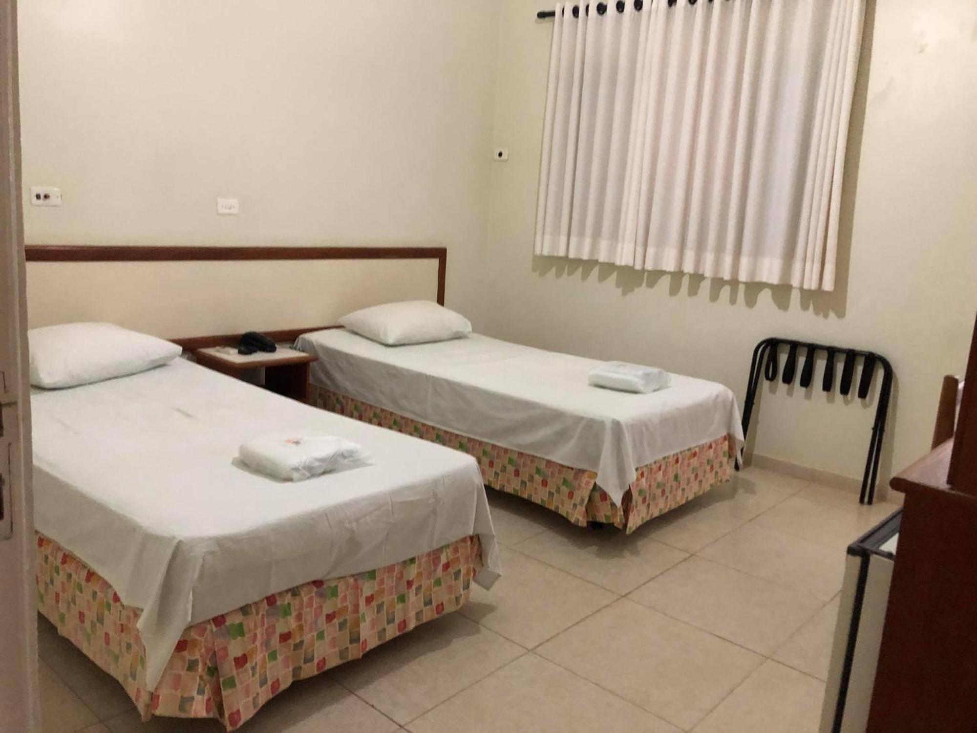 Regio Plaza Hotel Ourinhos Eksteriør billede