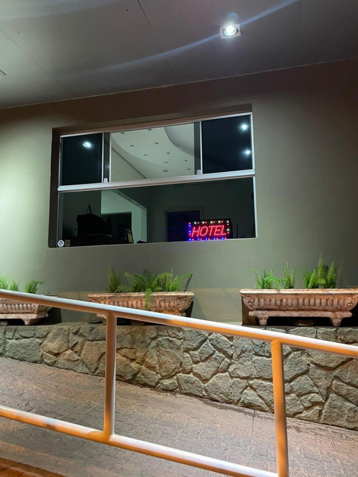 Regio Plaza Hotel Ourinhos Eksteriør billede