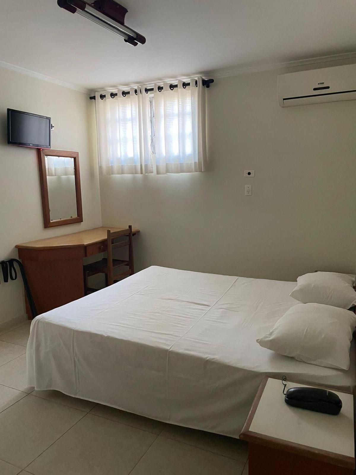 Regio Plaza Hotel Ourinhos Eksteriør billede